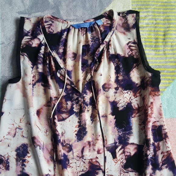Simply Vera Purple Blouse - Picture 2 of 5